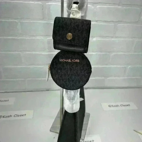 Michael Kors Tech Attach Crossbody Bag JST Coin Purse Airpod Case Black - Picture 5 of 6